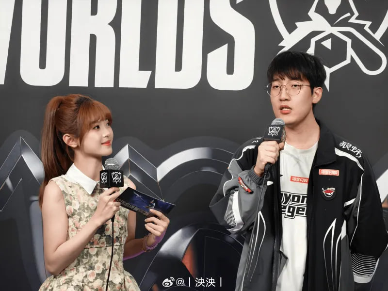 英雄联盟官网首页 - 提供极速、安全的客户端下载通道